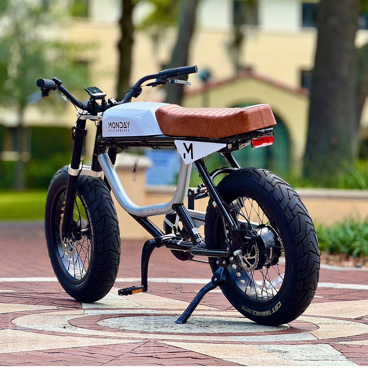 Anza Monday Motorbikes eBike